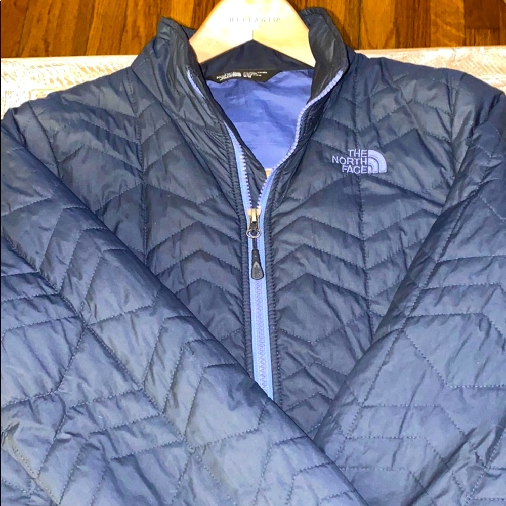 North Face Quilted Micro Puff Jacket~Med - image 4